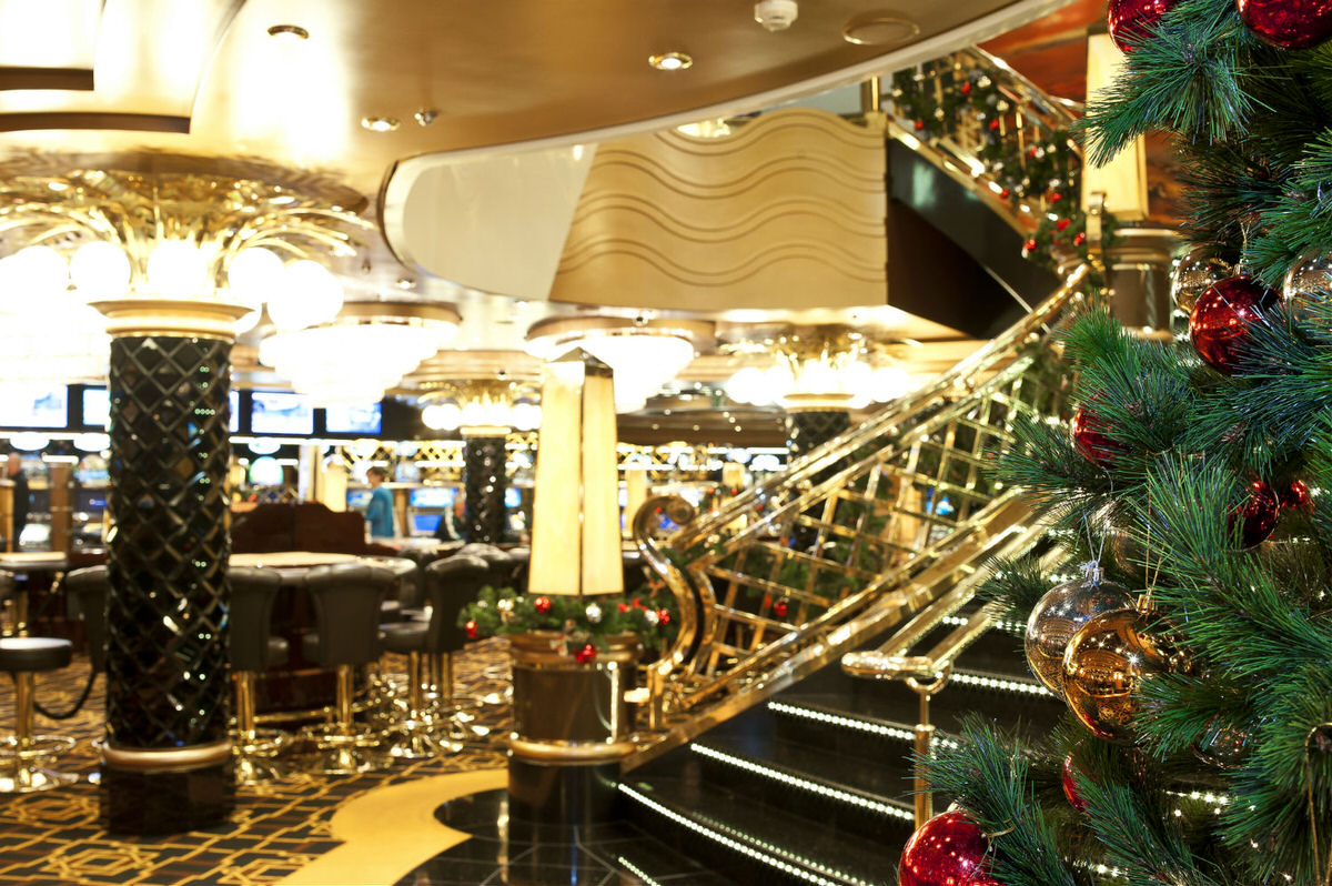 Christmas at Sea FamilyFriendly Cruises for the Holidays MiniTime