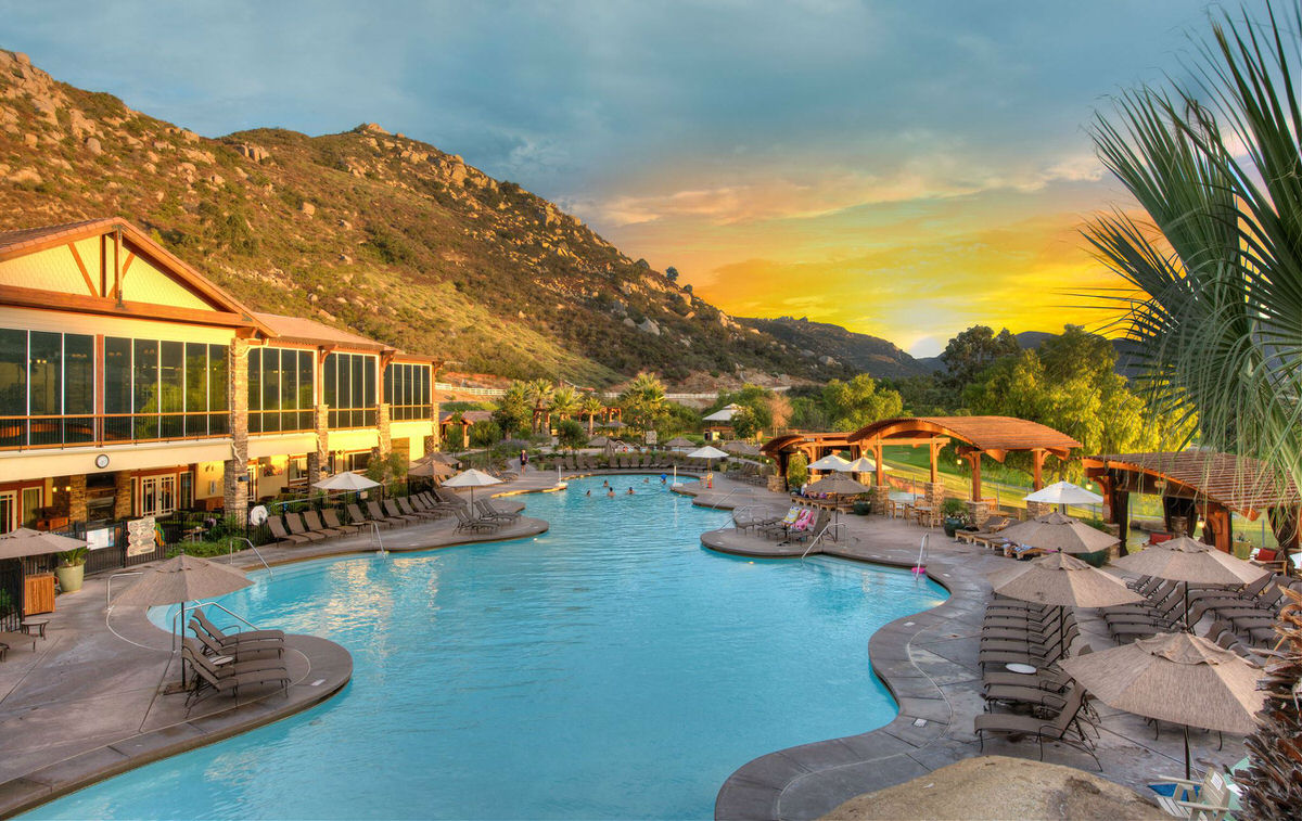 Labor Day Weekend Deals for Families MiniTime