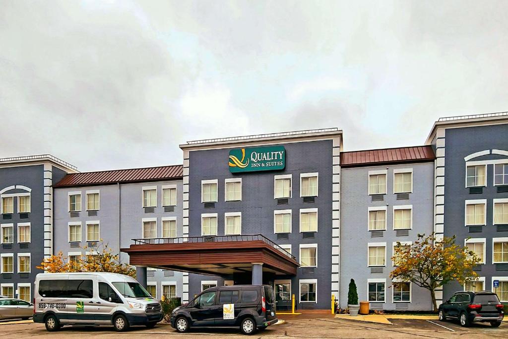 Quality Inn & Suites CVG Airport