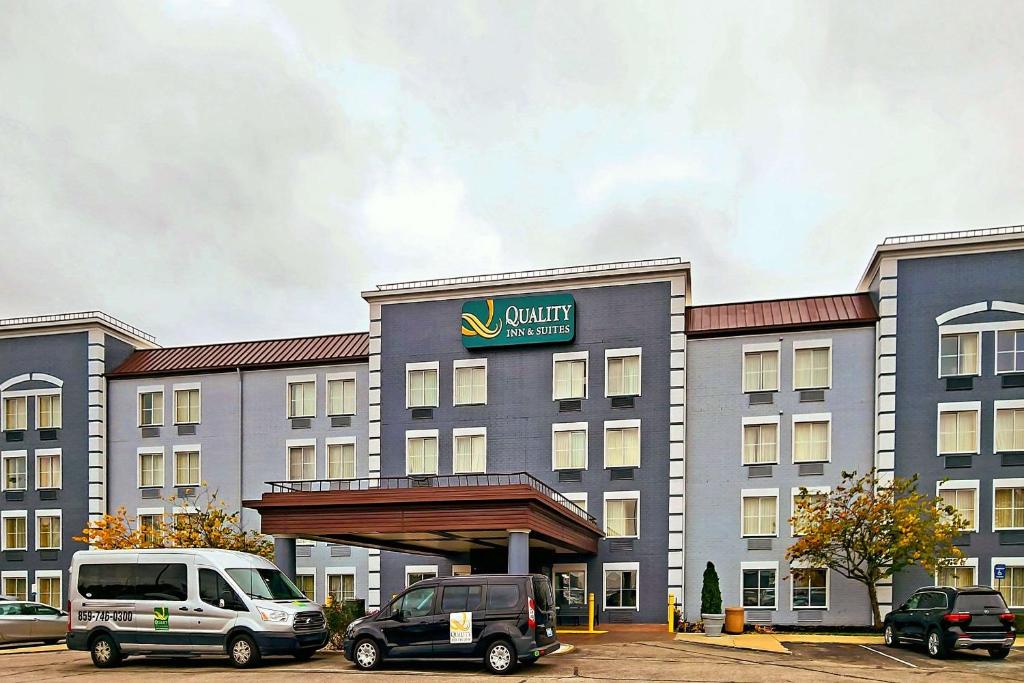 Quality Inn & Suites CVG Airport