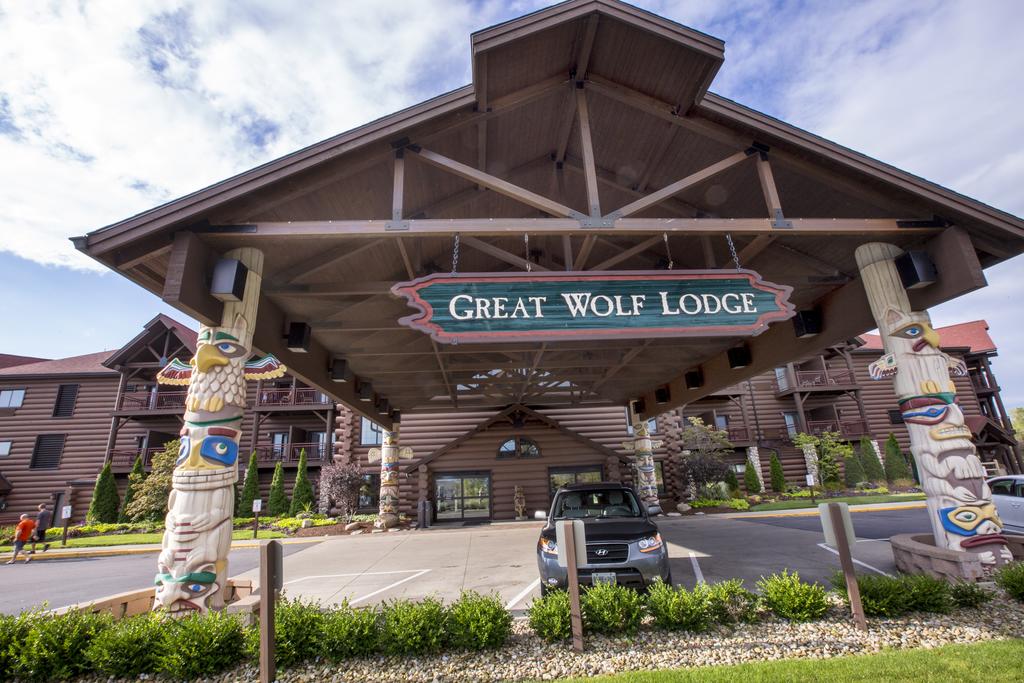 great wolf lodge sandusky photos paw pass