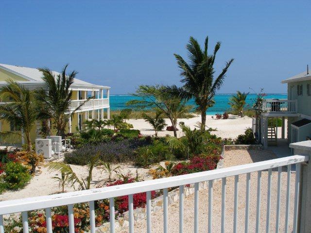 Aquamarine_Beach_Houses_Balcony_View-Providenciales_Grace_Bay-Turks_And_Caicos_Islands-7daf15a0cad441d7bda6f68394bd557f
