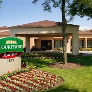Courtyard Hotel Naperville, Naperville, Illinois