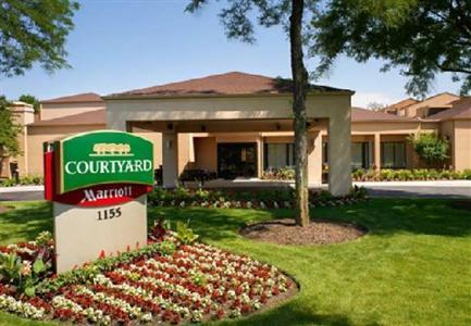Courtyard_Hotel_Naperville-Naperville-Illinois-d28c236607ce4cd3a2086f4fd37fd5c9