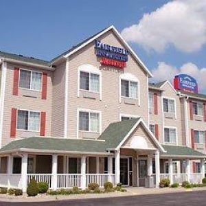 Fairfield Inn & Suites North World of Fun Kansas City, Kansas City, Missouri