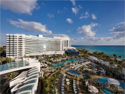 Fontainebleau_Resort_Miami_Beach-Miami_Beach-Florida-6f21e28811fc45daa366e9a5d112eb1e