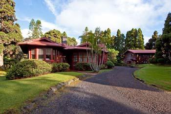 Hale_Ohia_Cottages-Volcano-Hawaii-680adf8a0c2140f19da492d914044c48