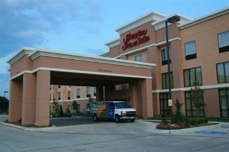 Hampton_Inn_Suites_Fossil_Creek_Fort_Worth-Fort_Worth-Texas-d544f88ac24141faaa155b17ea5f7b1d