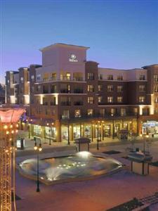 Hilton_Hotel_Promenade_Branson-Branson-Missouri-939f50ee8e2e4cc3aa579a2c7f01efd8
