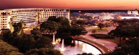 Hilton_Walt_Disney_World_Resort_Lake_Buena_Vista-Lake_Buena_Vista-Florida-80a20cfaf7484bf4b33ce253632bf085