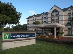 Holiday_Inn_Express_Suites_North_Fort_Lauderdale-Fort_Lauderdale-Florida-7a282106a67c4ae689c328b129c3038c