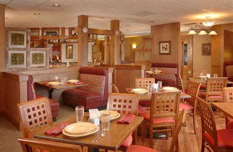 Holiday_Inn_Rocky_Mountain_Park_Estes_Park-Estes_Park-Colorado-bb9987c23ccc467e9269aaf15172b9e8