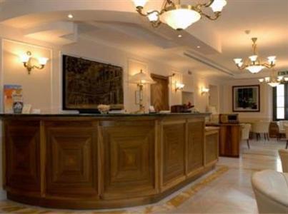 Hotel_Alimandi_Vaticano_Rome-Rome-Italy-5b622972fb994b0b9a12f99ece38fd23
