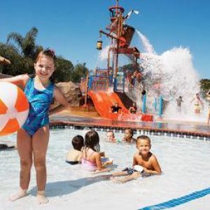 Howard Johnson Plaza Hotel Anaheim, Anaheim, California