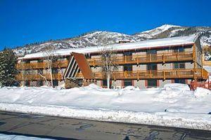 Inn_at_Steamboat_Springs-Steamboat_Springs-Colorado-72796d87ae684eb09e54d24f2d569f40