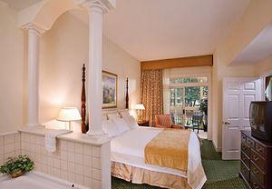 Marriott_Manor_Club_Resort_Ford_s_Colony_Williamsburg_Virginia_-Williamsburg-Virginia-944aede7729046dba9eb485e58a34021