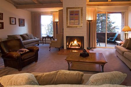 Mountain_Haus_Vail_Colorado_-Vail-Colorado-d34c284bb6b840f2acb5e7dc46e0a7bc