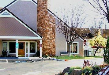 Residence_Inn_Silicon_Valley_Fremont_California_-Fremont_California_-California-8bfc4030c7564d6e86e3c72ad58d4135