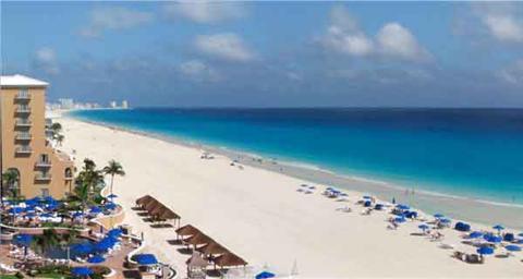Ritz_Carlton_Hotel_Cancun-Cancun-Mexico-5e944a7dc0c641e6a1e48c93bba04b3a
