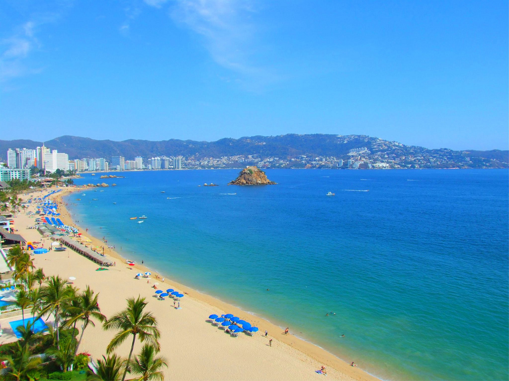 Things to do with the kids in Acapulco MiniTime