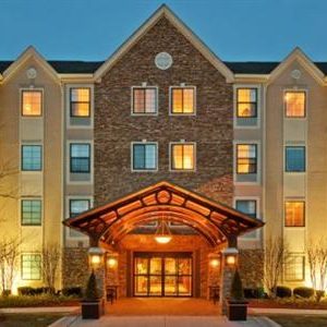 Staybridge Suites Glenview, Glenview, Illinois