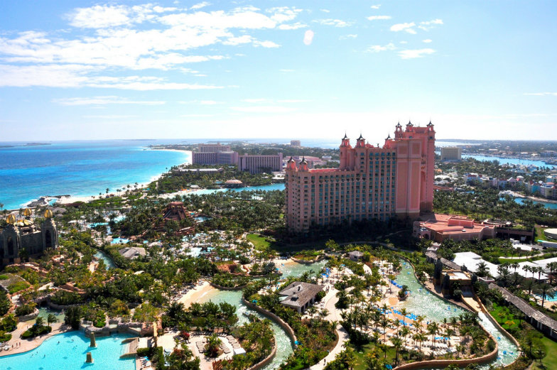 The Most Amazing Hotel Pools in the Bahamas | Coolest Hotel Pools