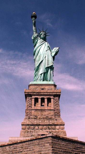 The_Statue_of_Liberty-New_York-New_York-d4f58d5a73814422a88f6482576f7b2f