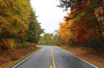 10 Best Fall Drives in the US