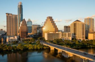 10 Must Stops in Austin with Kids: Where to Stay, Eat and What to Do
