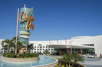 10 Reasons to Visit Universal’s New Cabana Bay Beach Resort