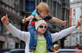10 Things Not To Do When Traveling With Kids