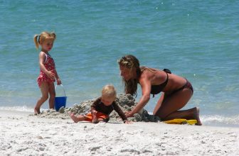 Families in Paradise