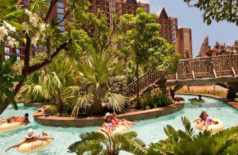 4 Places to Snag Jumbo Resort Credits