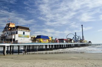 5 Sun-Drenched Summer Getaways in the South