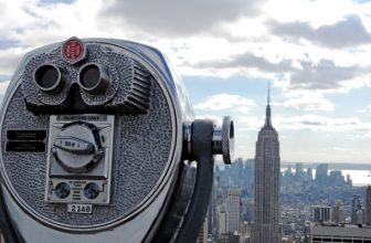 6 Ways to Save on Kid-Friendly Attractions