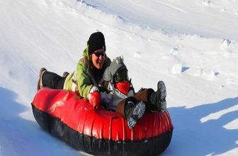 7 Awesome Places to Take the Kids Snow Tubing