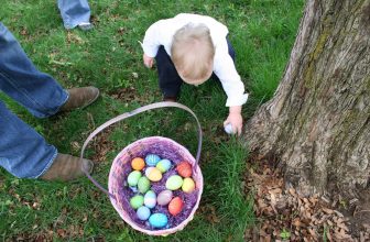 7 Hopping Easter Hunts with Kids in the US
