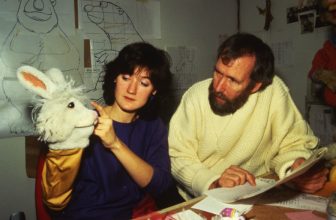 Cheryl Henson and Kermit the Frog Take Atlanta