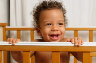 How to Ensure a Hotel Crib Is Baby-Safe