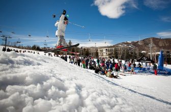 Family-Friendly Ski Vacations