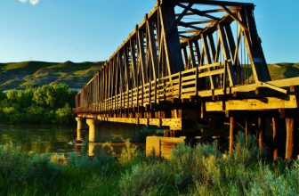 Good Times in the Badlands: Family-Friendly Attractions in Drumheller