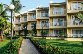 Hotel Review: Bahia Principe El Portillo