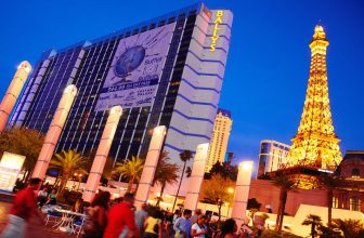 Las Vegas’ Retro Side – A Pop Culture Tour