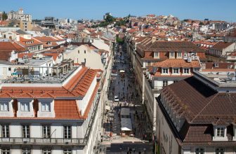 Lisbon with Kids: A Historic Tour of the City