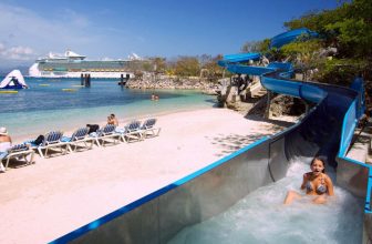 Splash & Save: Unbelievable Deals on Water Fun Vacations