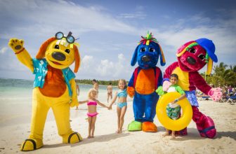 Why You Won’t See Your Kids the Whole Weekend at Grand Palladium White Sand