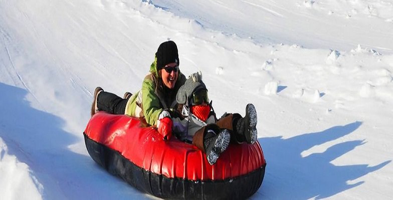 snow tubing with kids: Camelback Mountain