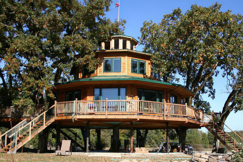 One of the tree houses at Out'n'About Treehouse Treesort LLC.