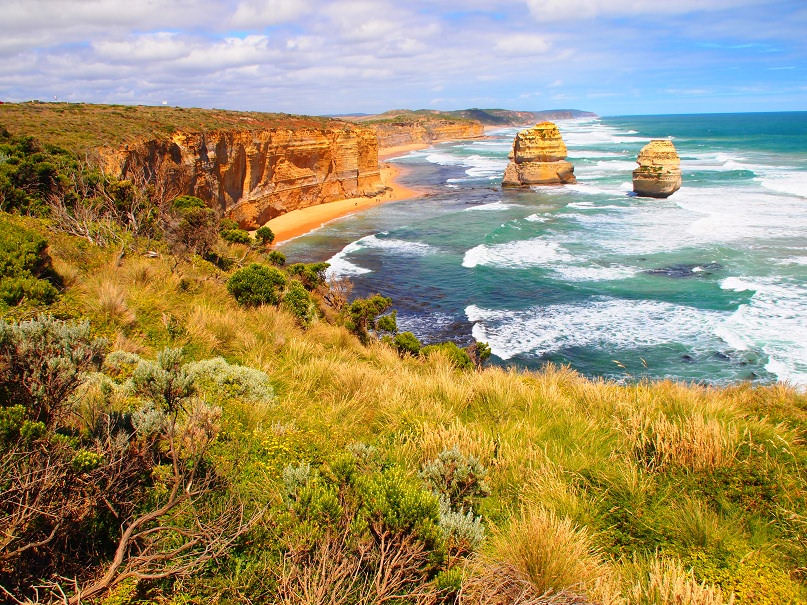 Twelve Apostles from the Great Ocean Road