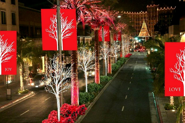 Holiday Lighting in Rodeo Drive